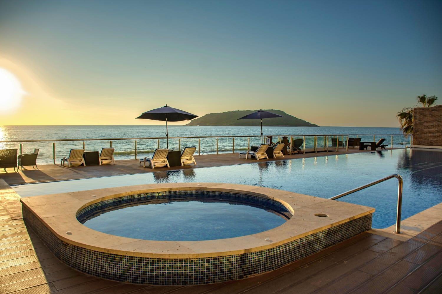 Hotel Tramonto Mazatlan Dış mekan fotoğraf